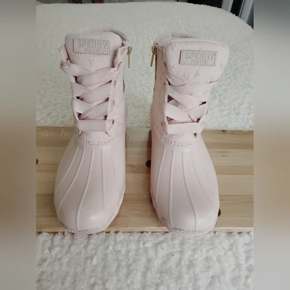 Sperry Top-Sider Womens Sz 10 Saltwater Wool Embossed Rose Dust Boots STS89079 - Picture 2 of 6